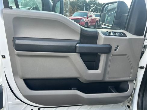 Certified 2018 Ford F150 XL w/ Equipment Group 101A Mid image 9