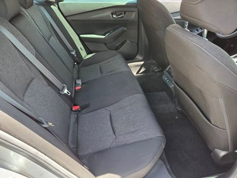 Used 2025 Honda Accord SE image 12