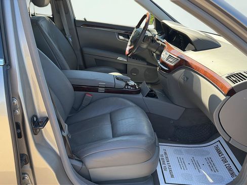 Used 2009 Mercedes-Benz S 550 4MATIC image 38