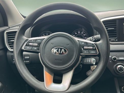 Used 2022 Kia Sportage LX image 13