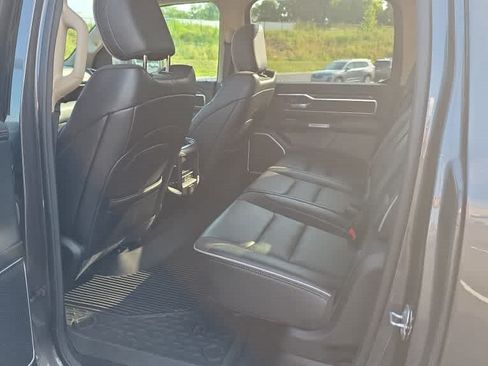 Used 2020 RAM 1500 Laramie AWD/4WD image 6
