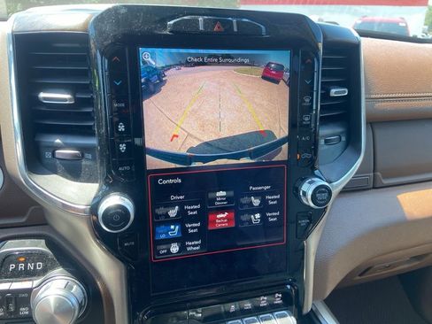 Used 2021 RAM 1500 Laramie AWD/4WD image 35