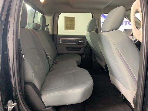 Used 2018 RAM 2500 SLT AWD/4WD image 33