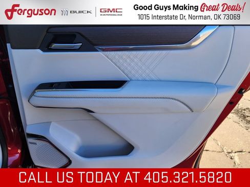 New 2026 GMC Acadia Denali w/ Super Cruise Package FWD image 46