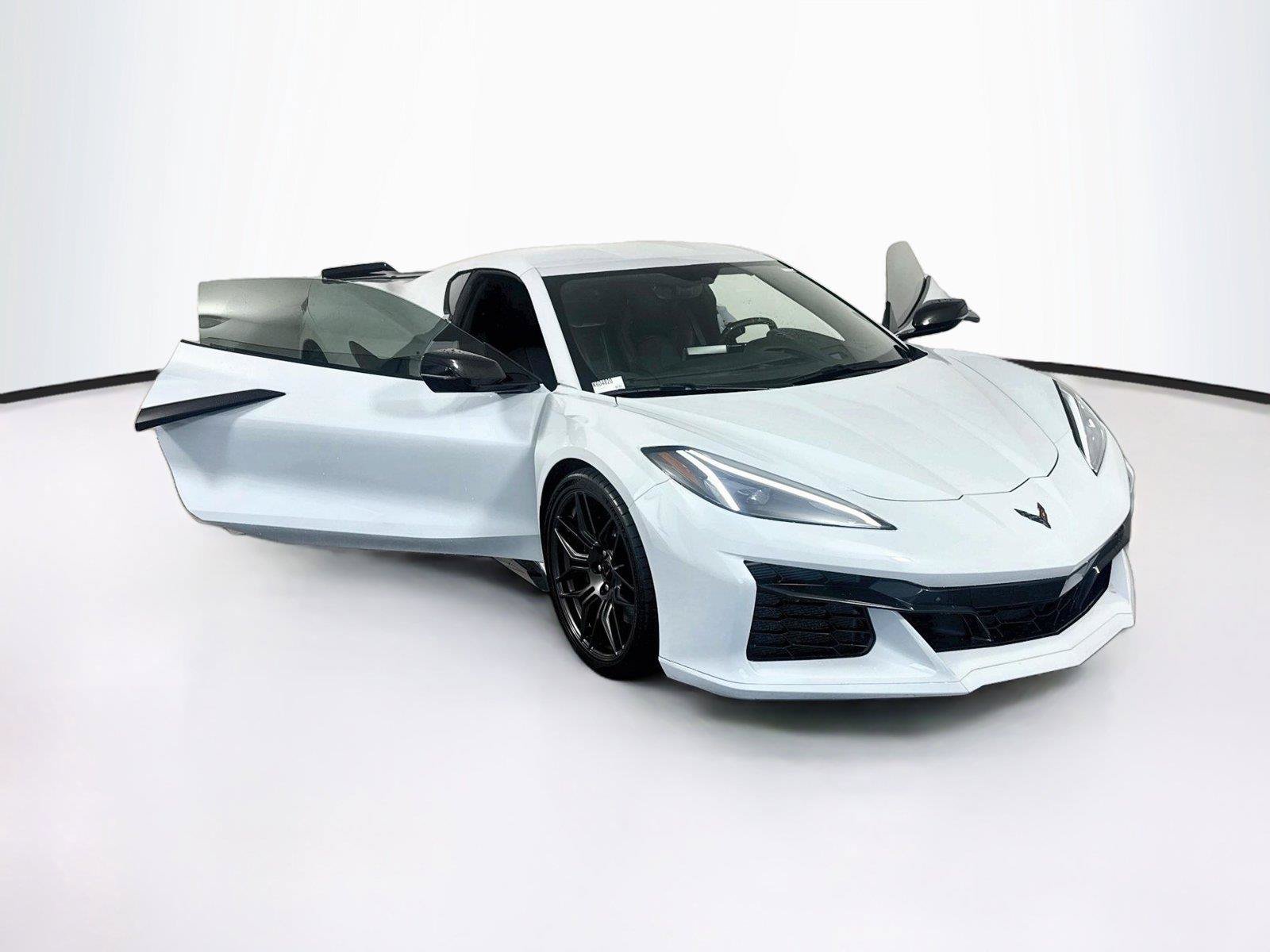 Used 2023 Chevrolet Corvette Z06 w/ Stealth Interior Trim Package RWD image 37