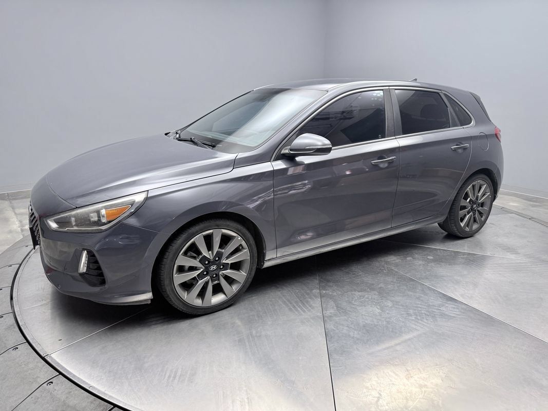 Used 2018 Hyundai Elantra GT Sport FWD image 1