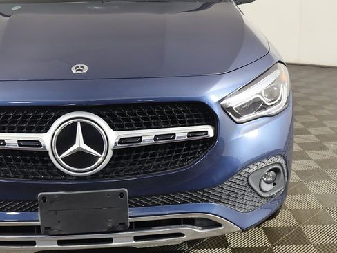 Used 2023 Mercedes-Benz GLA 250 4MATIC w/ Premium Package image 13