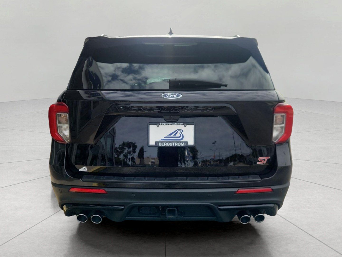 Used 2023 Ford Explorer ST w/ Equipment Group 401A AWD/4WD image 8