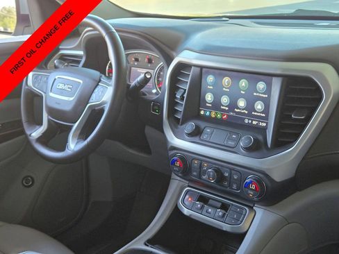 Used 2023 GMC Acadia SLT FWD image 22