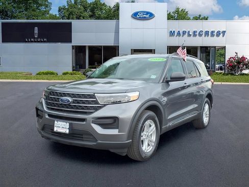 Certified 2022 Ford Explorer XLT AWD/4WD image 2