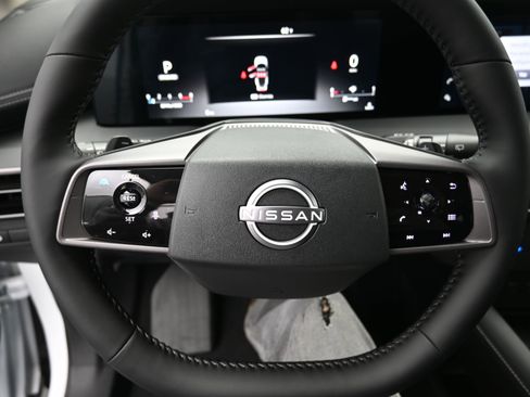 New 2025 Nissan Murano SV image 14