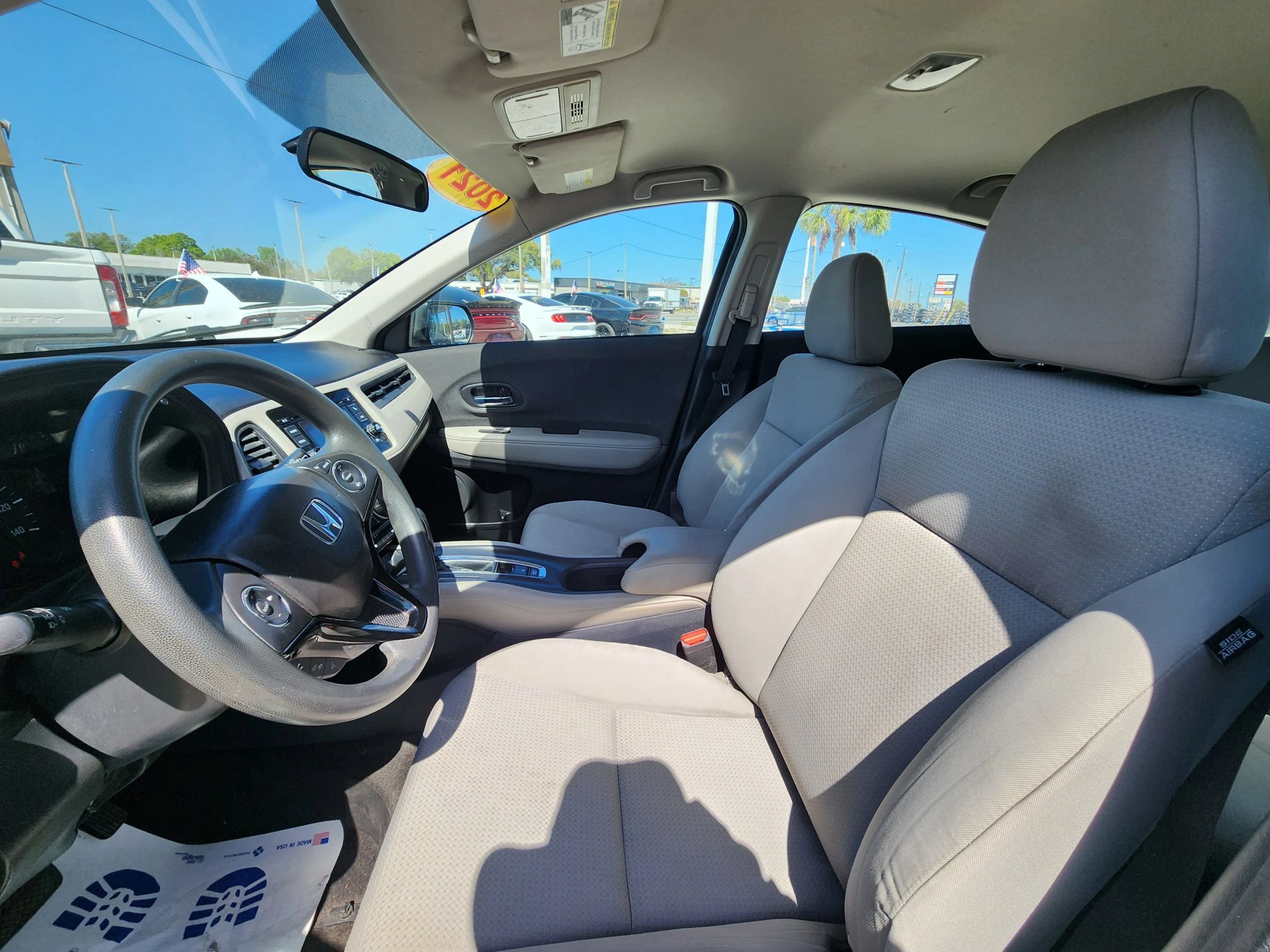 Used 2021 Honda HR-V LX image 13