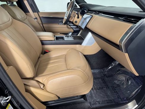 Used 2024 Land Rover Range Rover SE AWD/4WD image 36