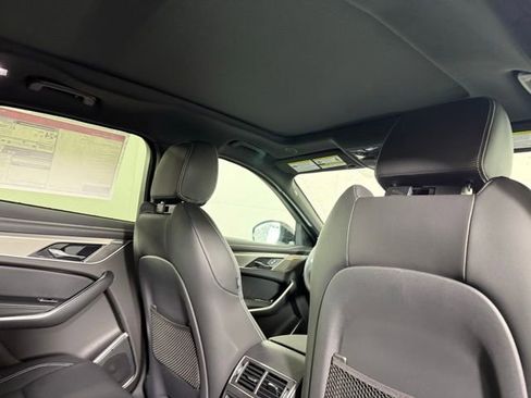 Used 2025 Jaguar F-PACE R-Dynamic S image 32
