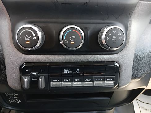 Used 2020 RAM 2500 Tradesman AWD/4WD image 18