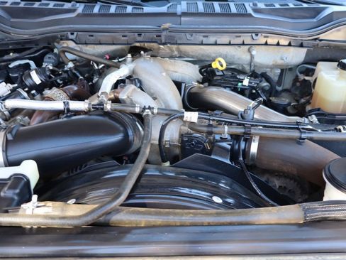 Used 2021 Ford F350 XLT w/ XLT Value Package image 38