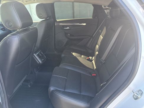 Used 2019 Chevrolet Impala LT w/ LT Leather Package image 17