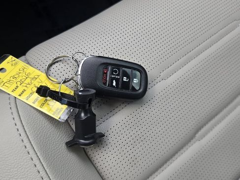 Used 2026 Honda CR-V EX-L image 19