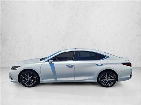 Used 2023 Lexus ES 300h w/ Premium Package FWD image 9