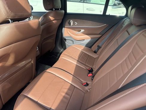 Certified 2022 Mercedes-Benz E 350 Sedan image 6