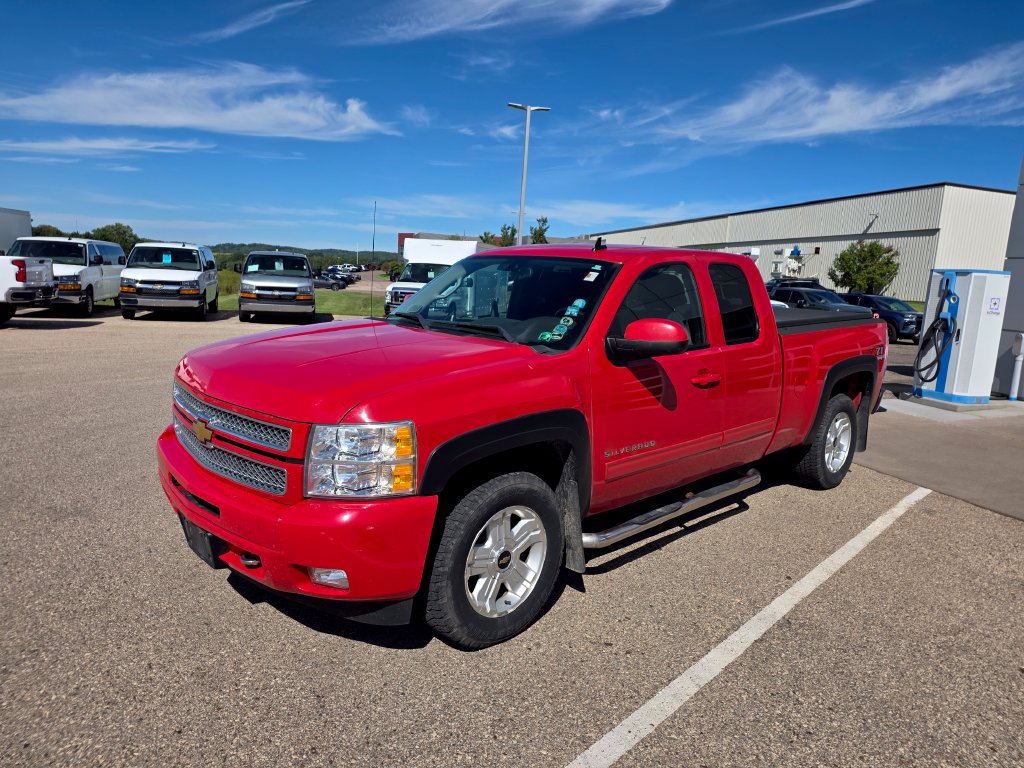 Used 2012 Chevrolet Silverado 1500 LT w/ All-Star Edition AWD/4WD image 2
