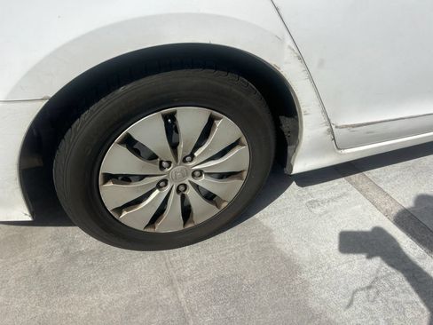 Used 2009 Honda Accord LX image 2