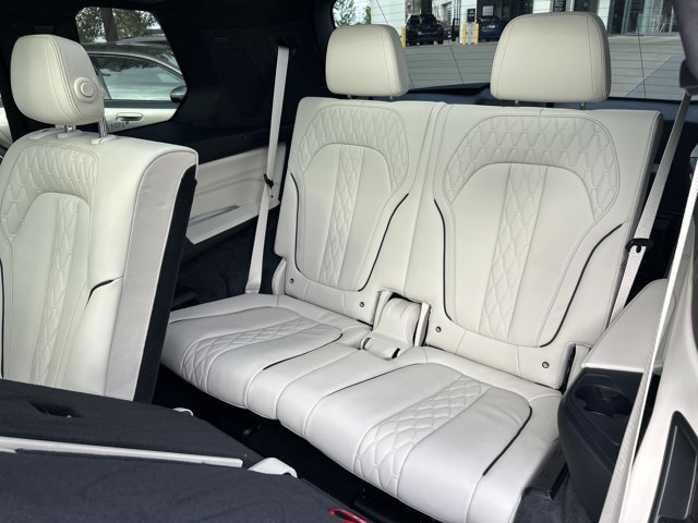 Certified 2025 BMW X7 M60i AWD/4WD image 20