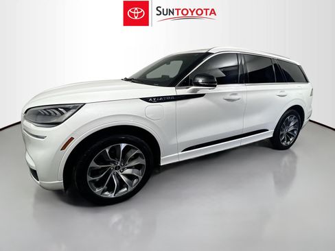 Used 2023 Lincoln Aviator Grand Touring AWD/4WD image 9