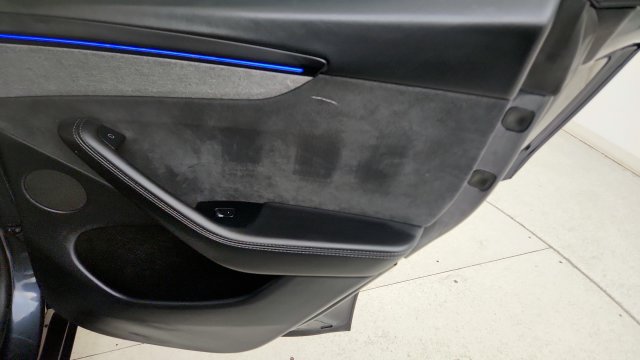 Used 2026 Tesla Model Y Long Range RWD image 42