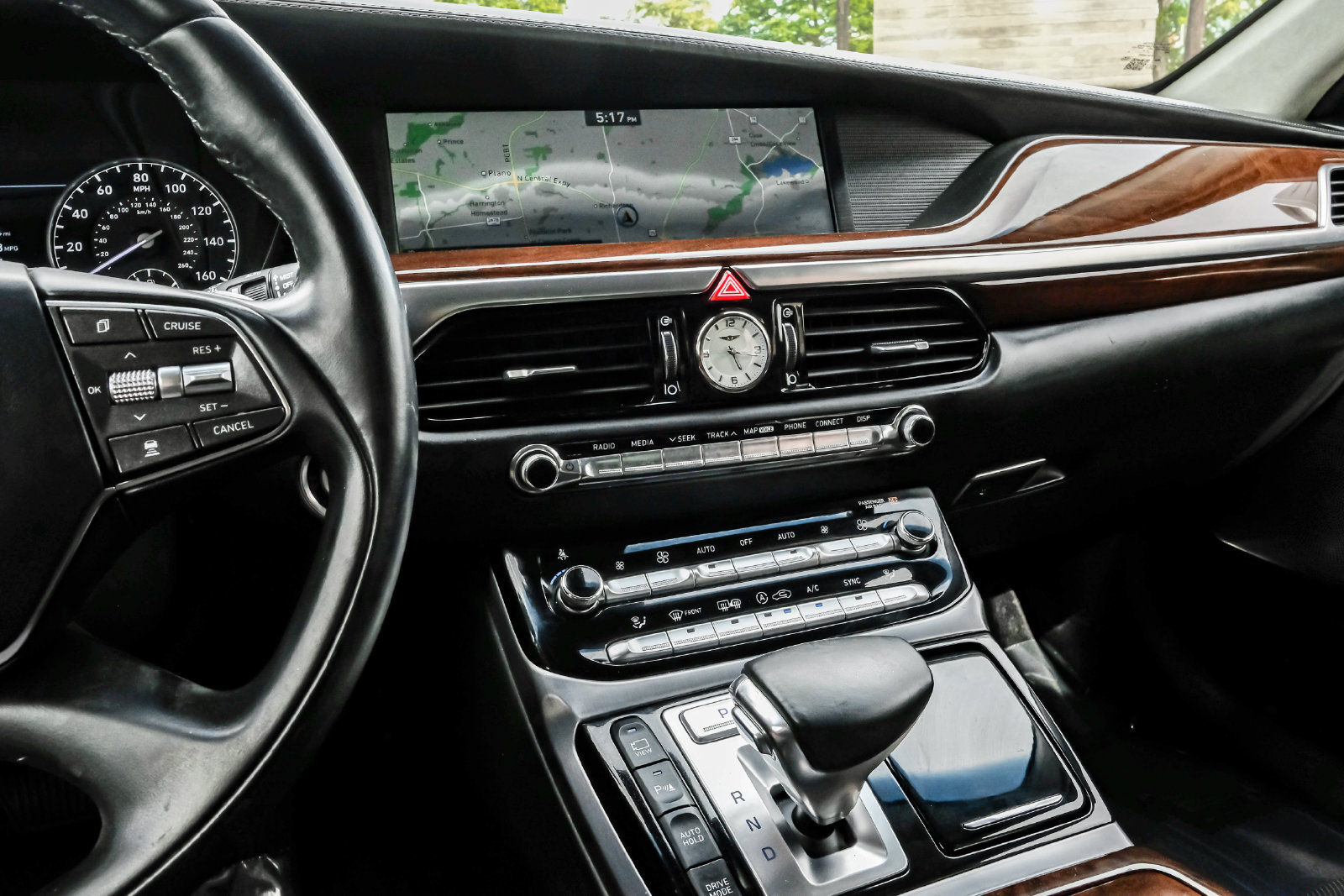 Used 2019 Genesis G90 5.0 Ultimate RWD image 28