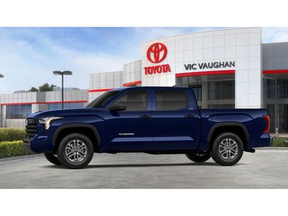 New 2026 Toyota Tundra SR5 w/ SR5 Convenience Package