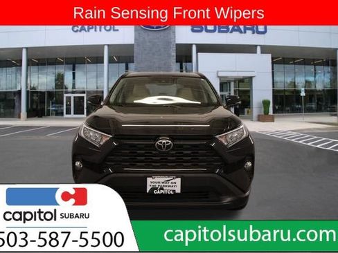 Used 2021 Toyota RAV4 XLE Premium AWD/4WD image 8