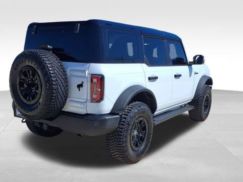 Used 2024 Ford Bronco Wildtrak image 8