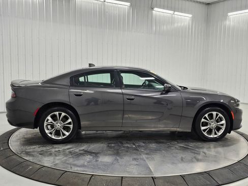 Used 2020 Dodge Charger SXT w/ Plus Group image 6