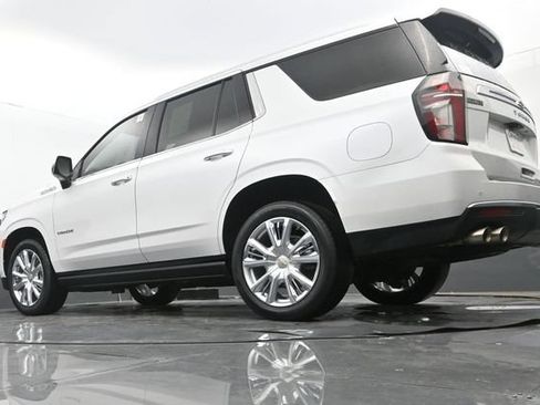 Used 2023 Chevrolet Tahoe High Country AWD/4WD image 28