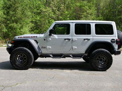 Used 2024 Jeep Wrangler Unlimited Rubicon w/ Technology Group image 59