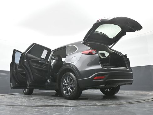 Used 2022 MAZDA CX-9 Touring image 51