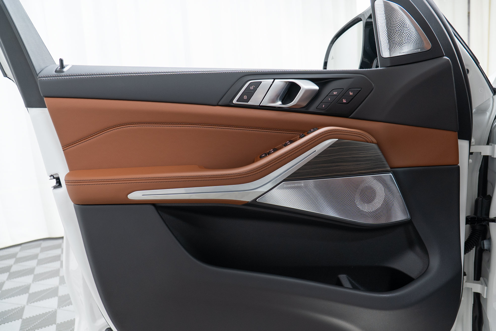 New 2026 BMW X5 M60i AWD/4WD image 11