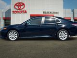 Used 2019 Toyota Camry LE image 6