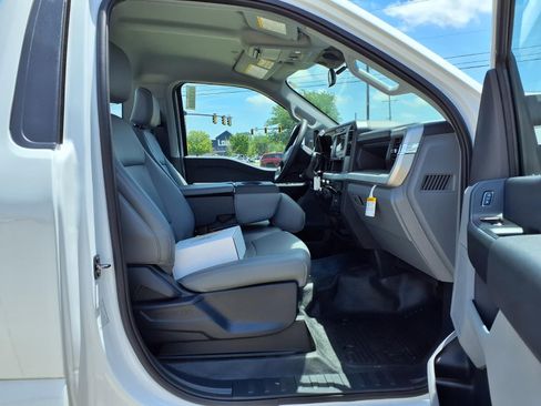 Used 2026 Ford F350 XL w/ XL Chrome Package AWD/4WD image 25
