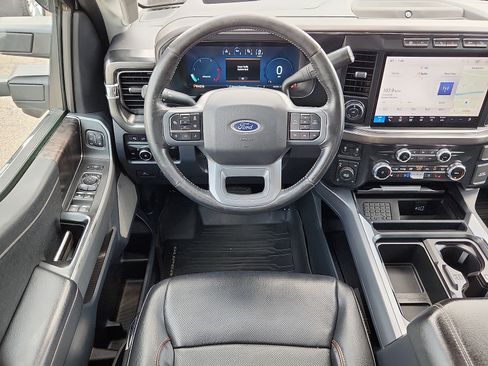 Used 2024 Ford F350 Lariat w/ Lariat Ultimate Package AWD/4WD image 11