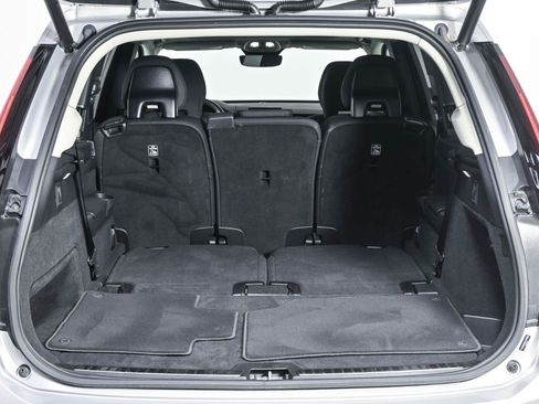 Used 2025 Volvo XC90 B6 Plus AWD/4WD image 31