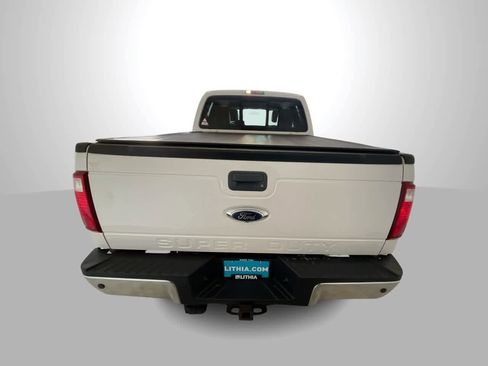 Used 2016 Ford F250 Lariat w/ Lariat Interior Package image 7