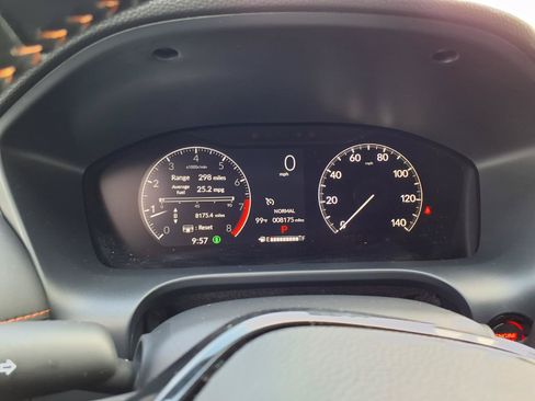 Certified 2025 Honda HR-V Sport image 14