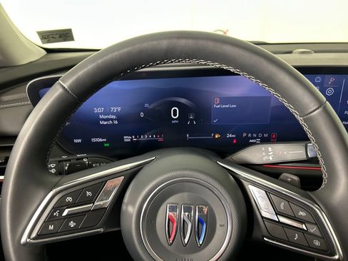 Used 2025 Buick Envision Preferred AWD/4WD image 13