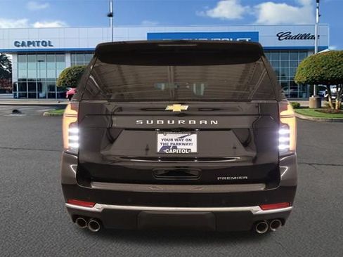 New 2026 Chevrolet Suburban Premier w/ Sun And Tow Package AWD/4WD image 4
