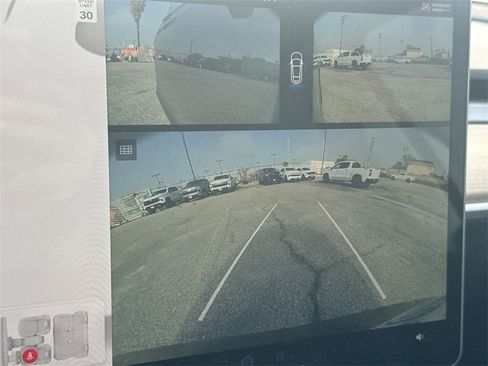 Used 2024 Tesla Model Y Long Range image 13