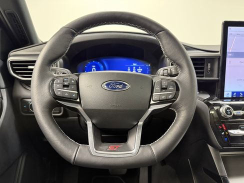 Used 2022 Ford Explorer ST w/ Equipment Group 401A image 30