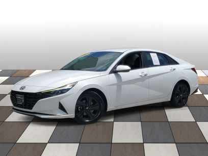 Used 2021 Hyundai Elantra SEL