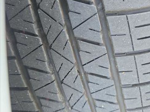 Certified 2025 Toyota Corolla SE image 32